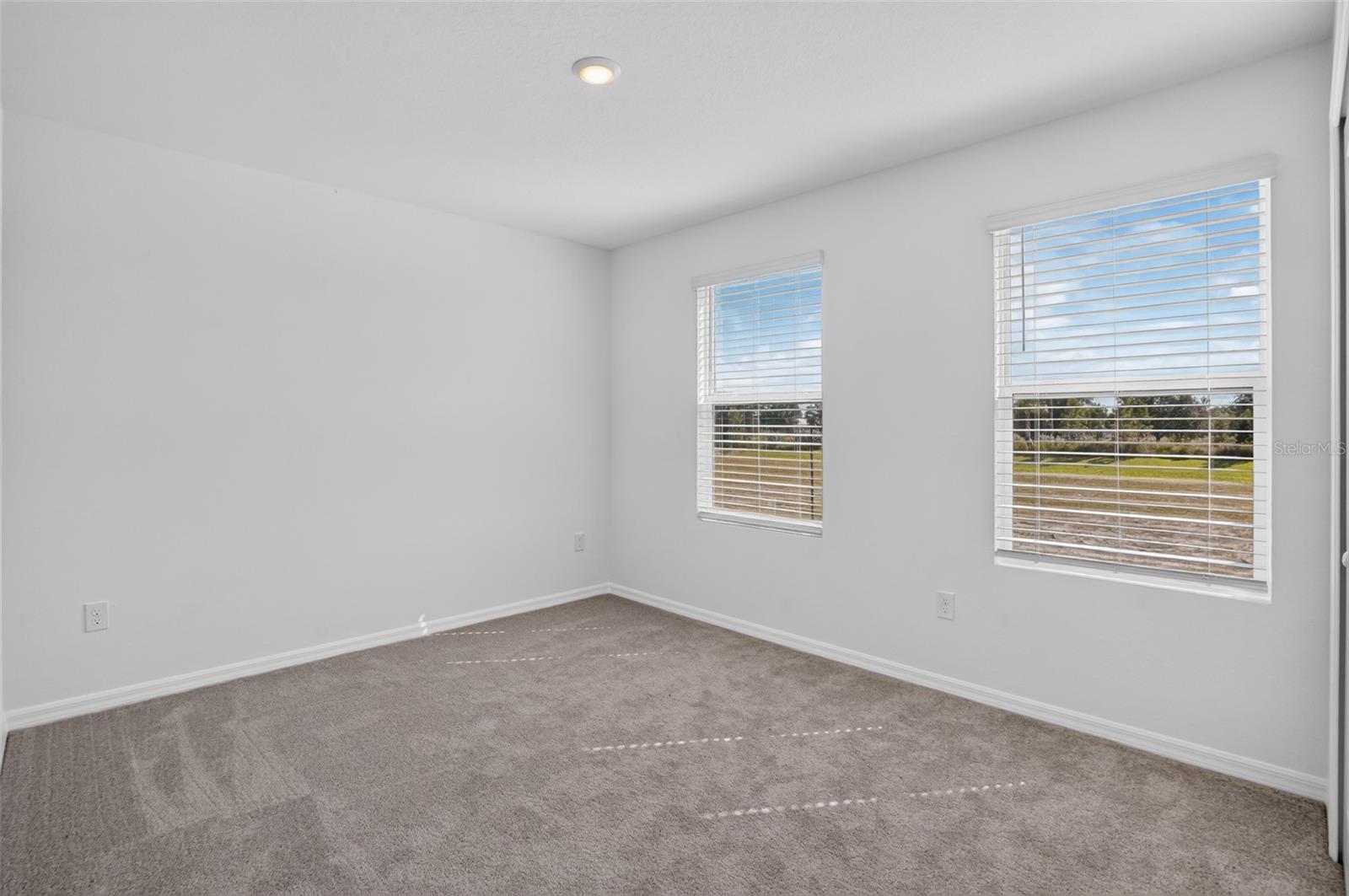 18047 Mellon St Property Photo 15
