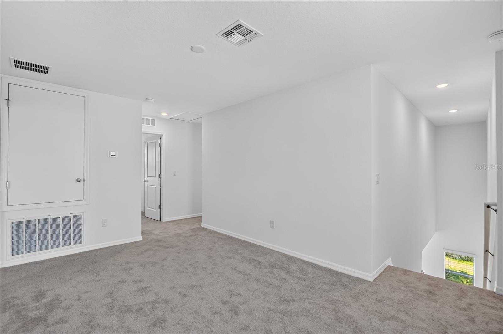 18047 Mellon St Property Photo 25