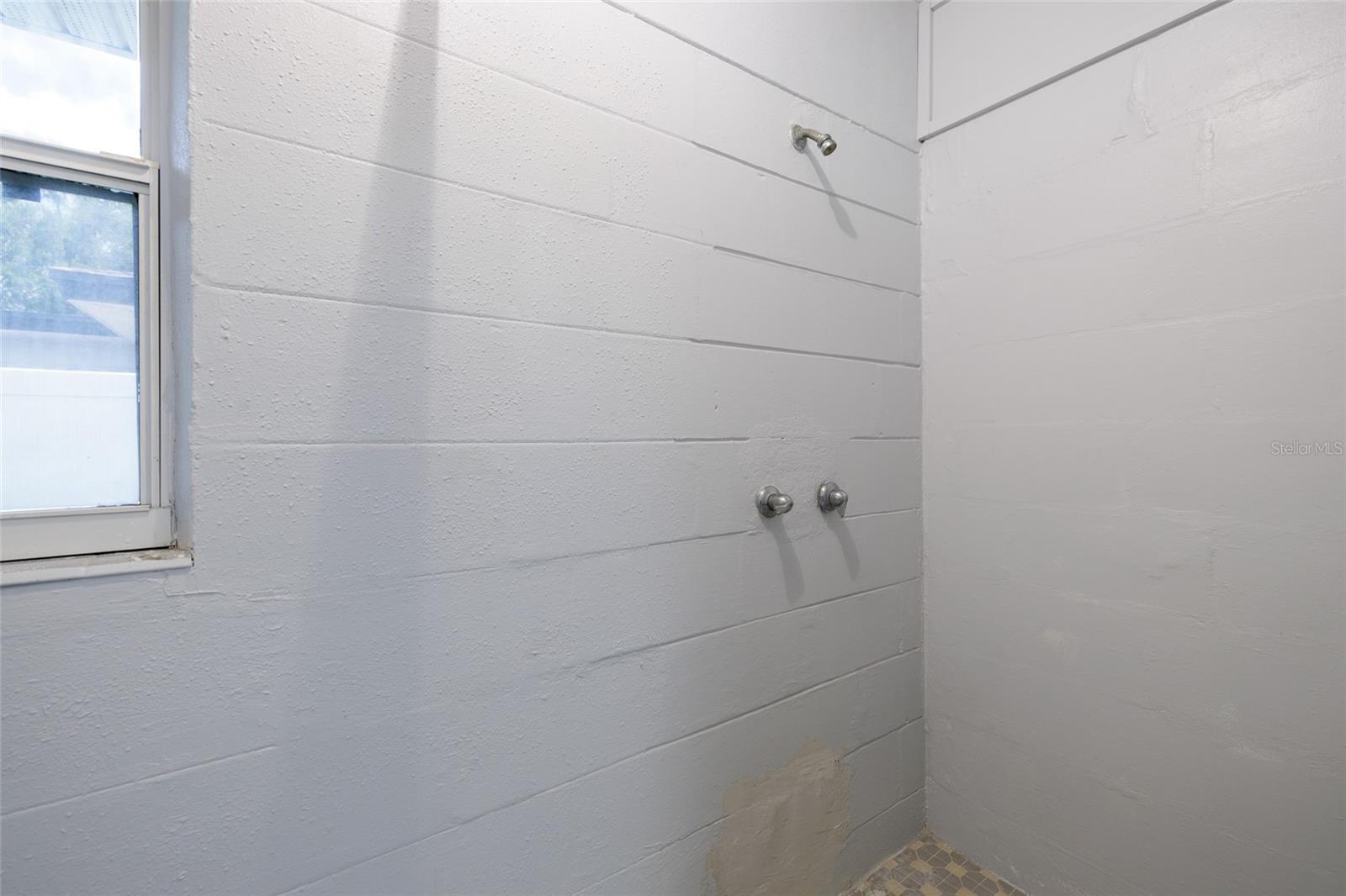 1732 Emerald Dr Property Photo 31