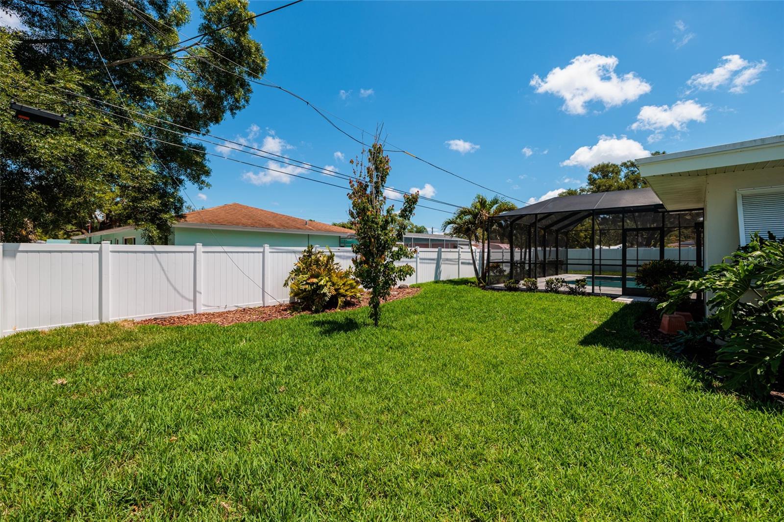 1732 Emerald Dr Property Photo 36