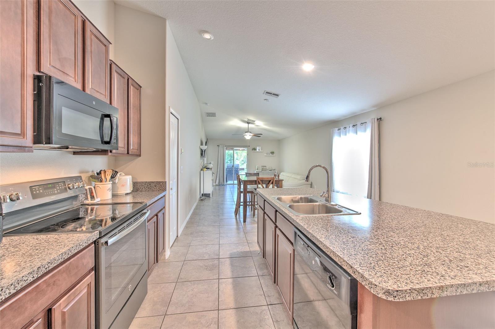 17334 White Mangrove Dr Property Photo 8