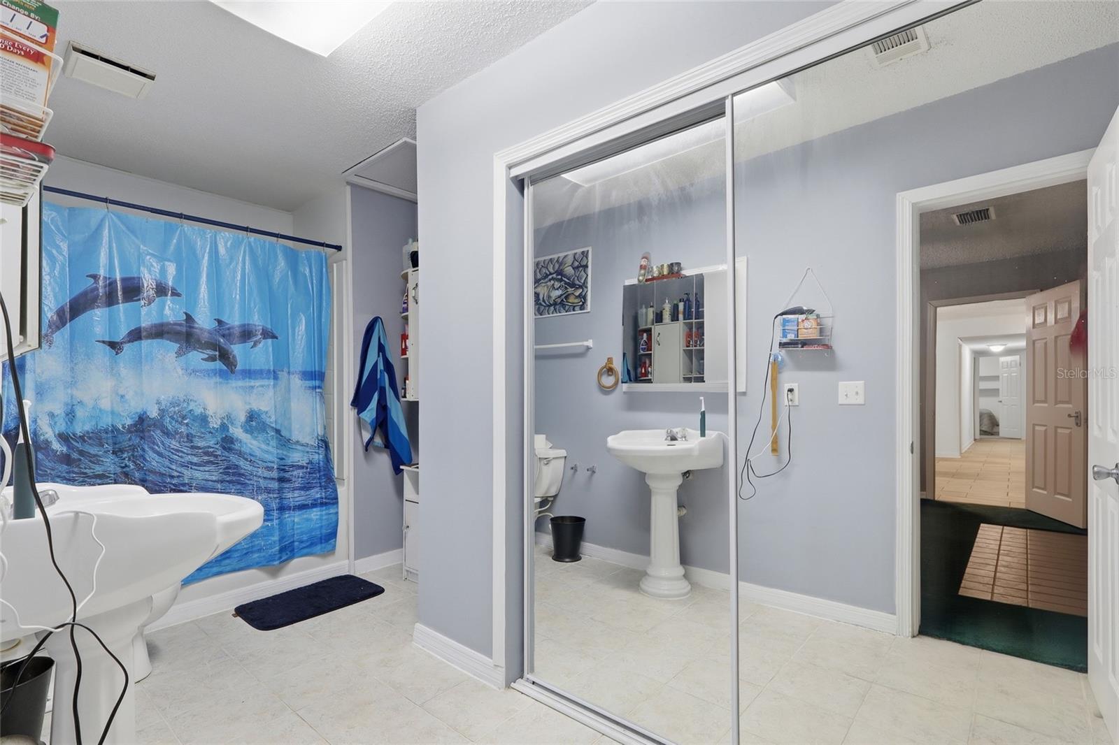 TB8504928 Property Photo 10