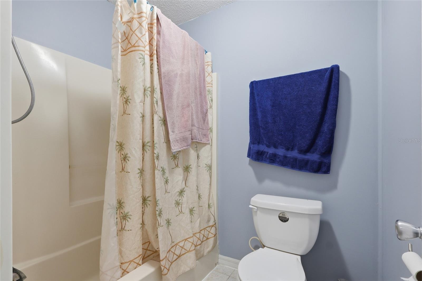 TB8504928 Property Photo 15