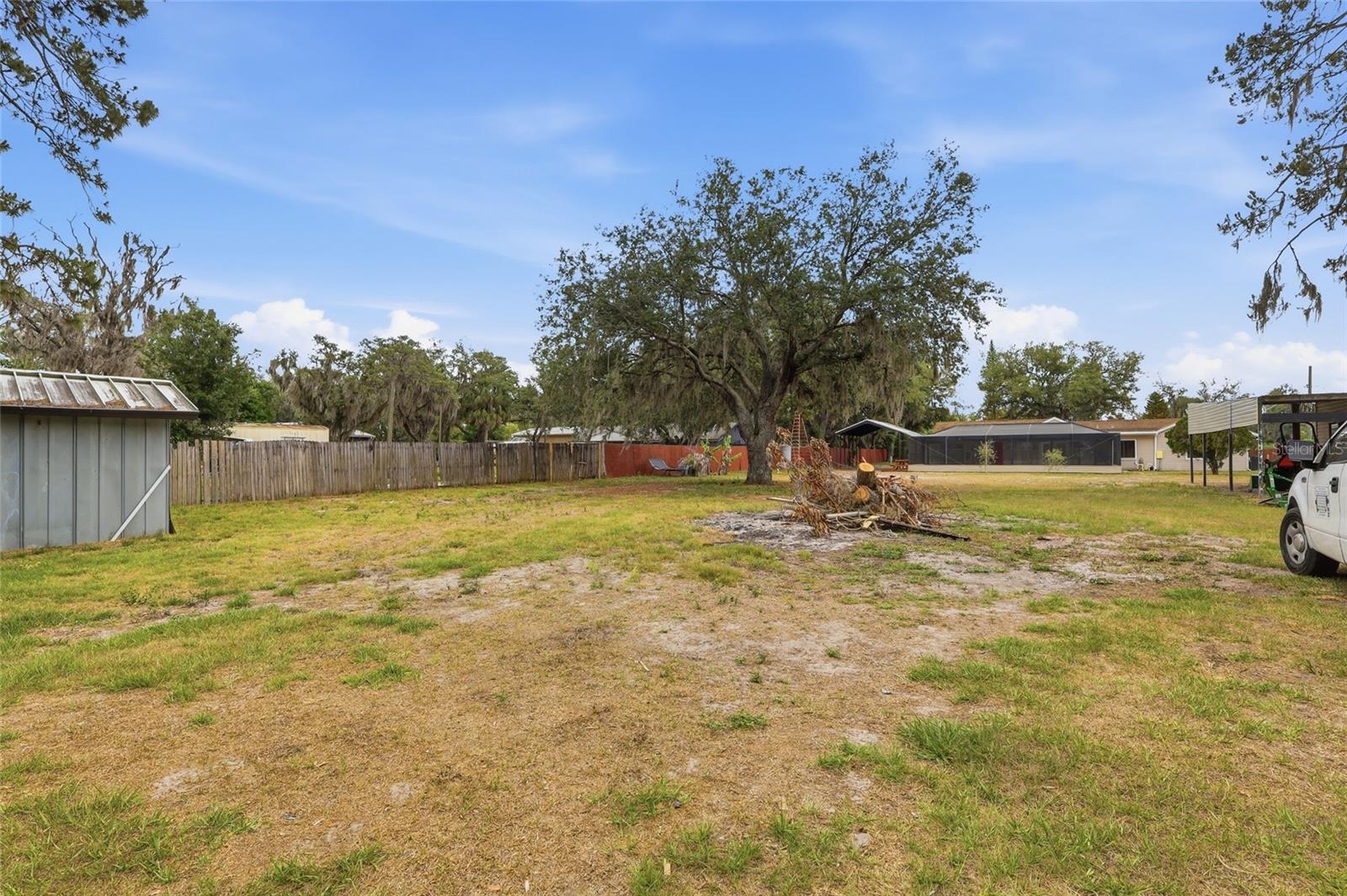 TB8504928 Property Photo 27