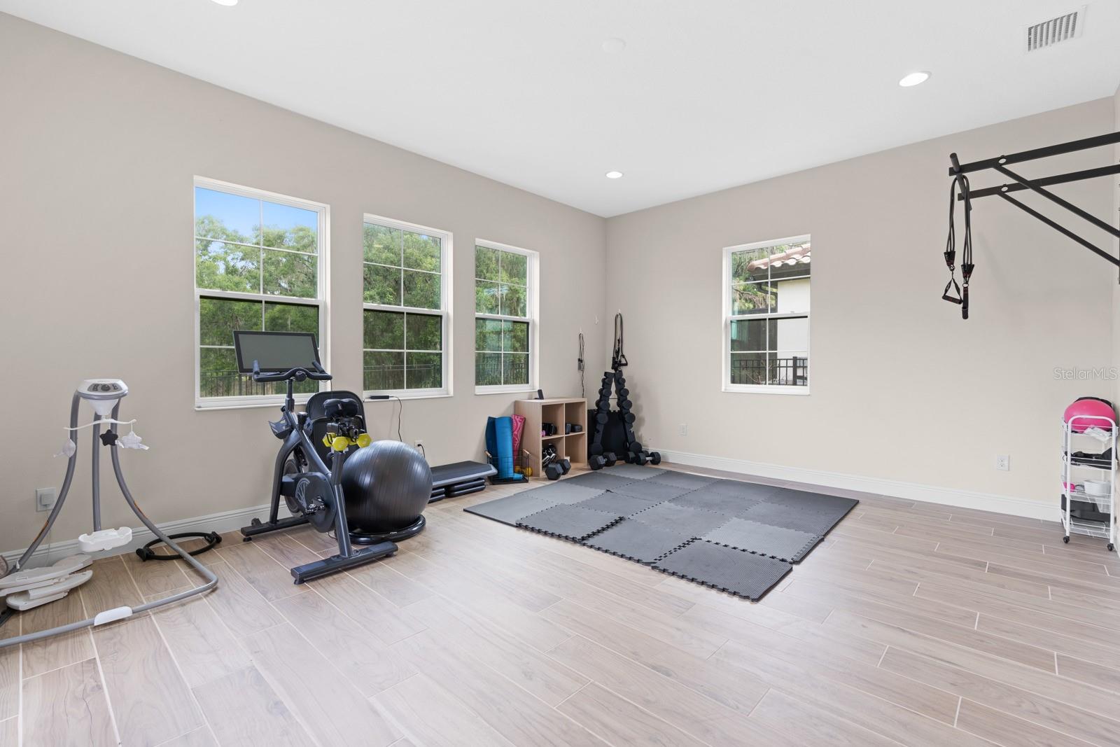 14544 Swiss Bridge Dr Property Photo 32