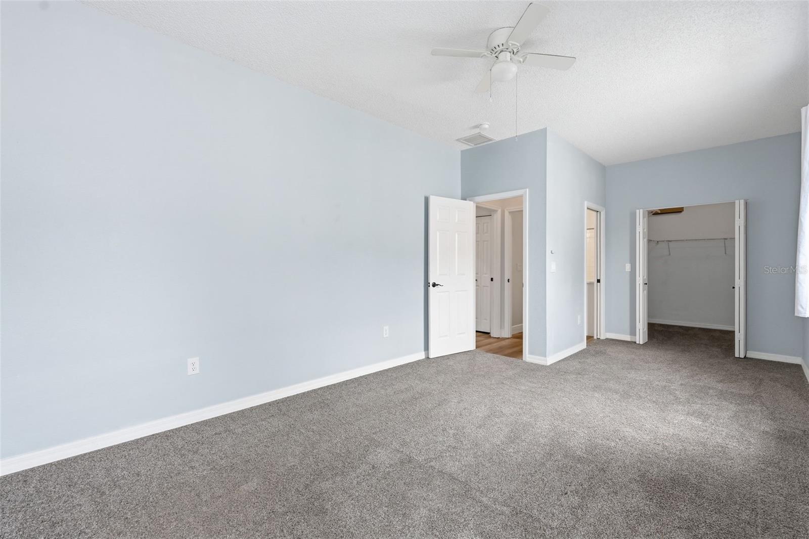 11214 Sailbrooke Dr Property Photo 6