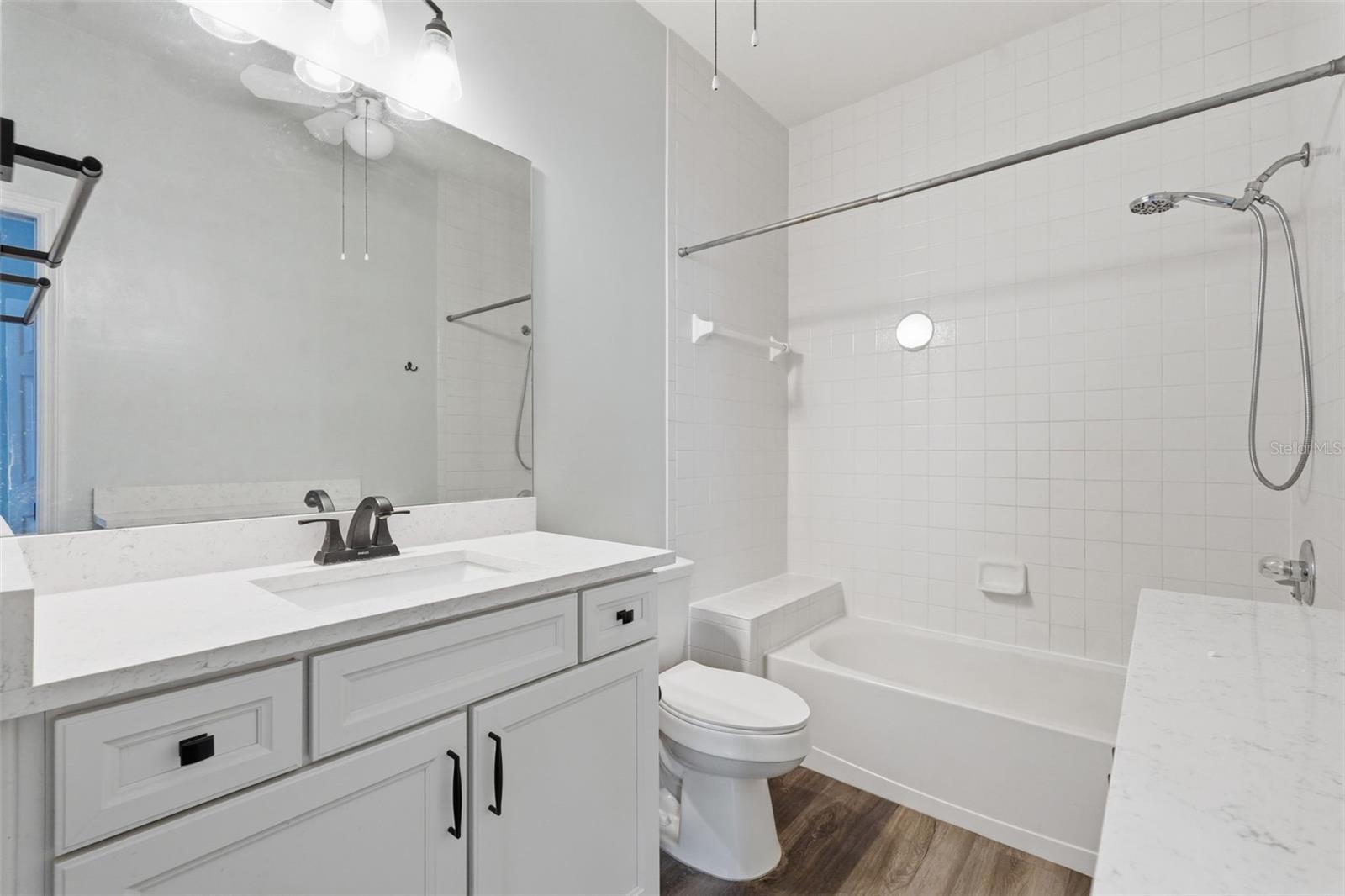 11214 Sailbrooke Dr Property Photo 11