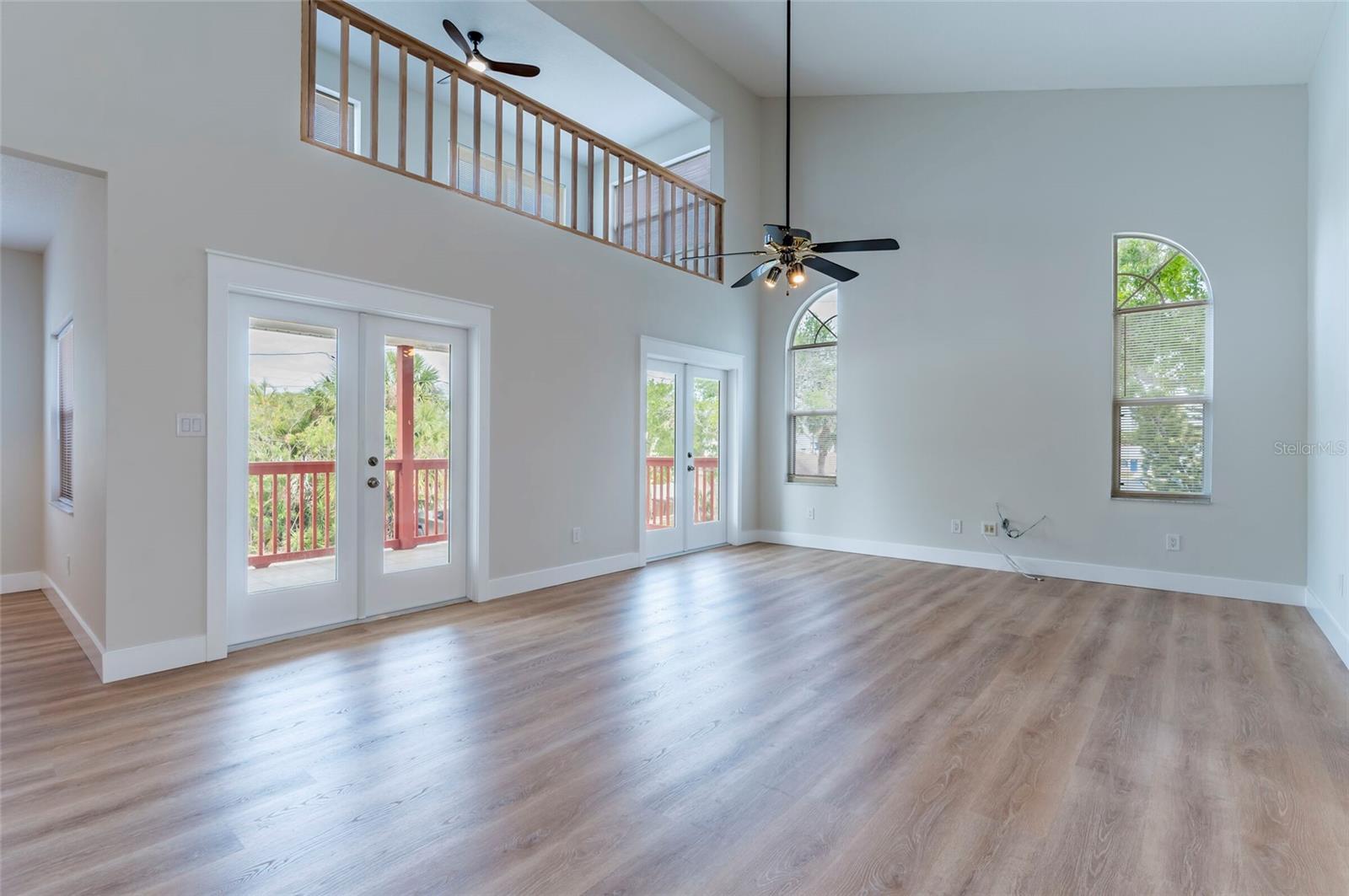 TB8505021 Property Photo 7