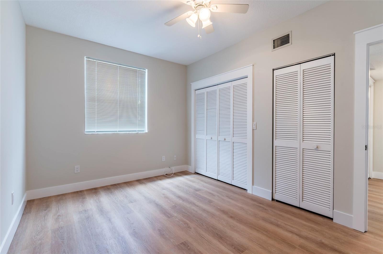 TB8505021 Property Photo 23