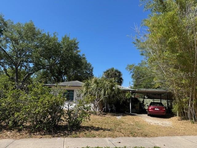 200 LEE ST Property Photo 1
