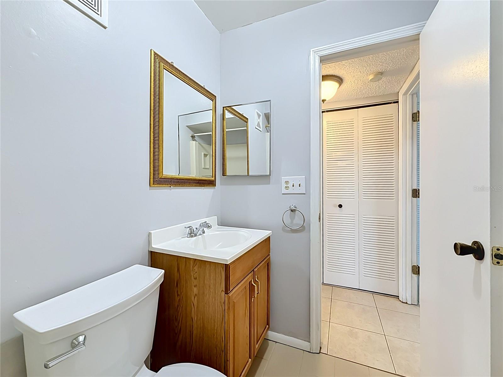 2474 Enterprise Rd #3 Property Photo 17