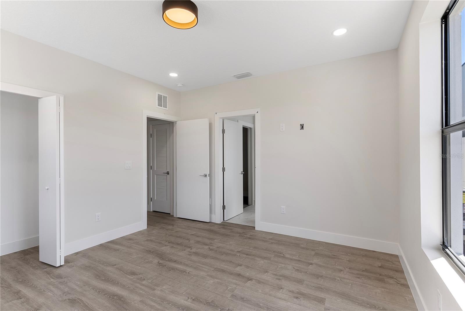 8401 Modano Pl Property Photo 22