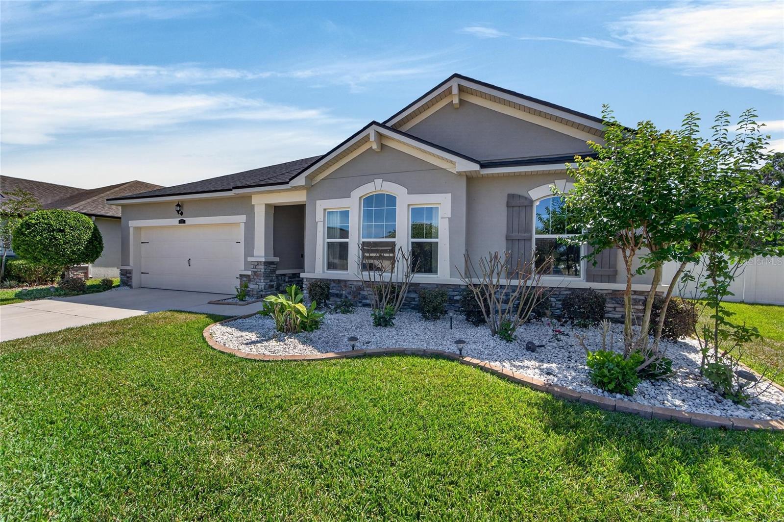 13017 Satin Lily Dr Property Photo 3