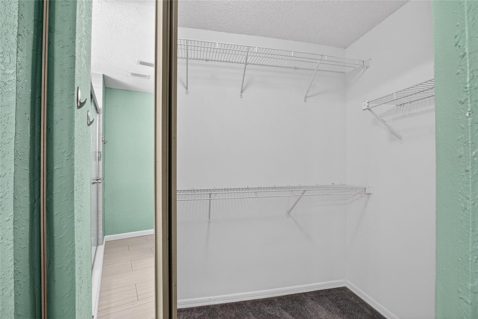 305 Sand Ridge Dr Property Photo 18