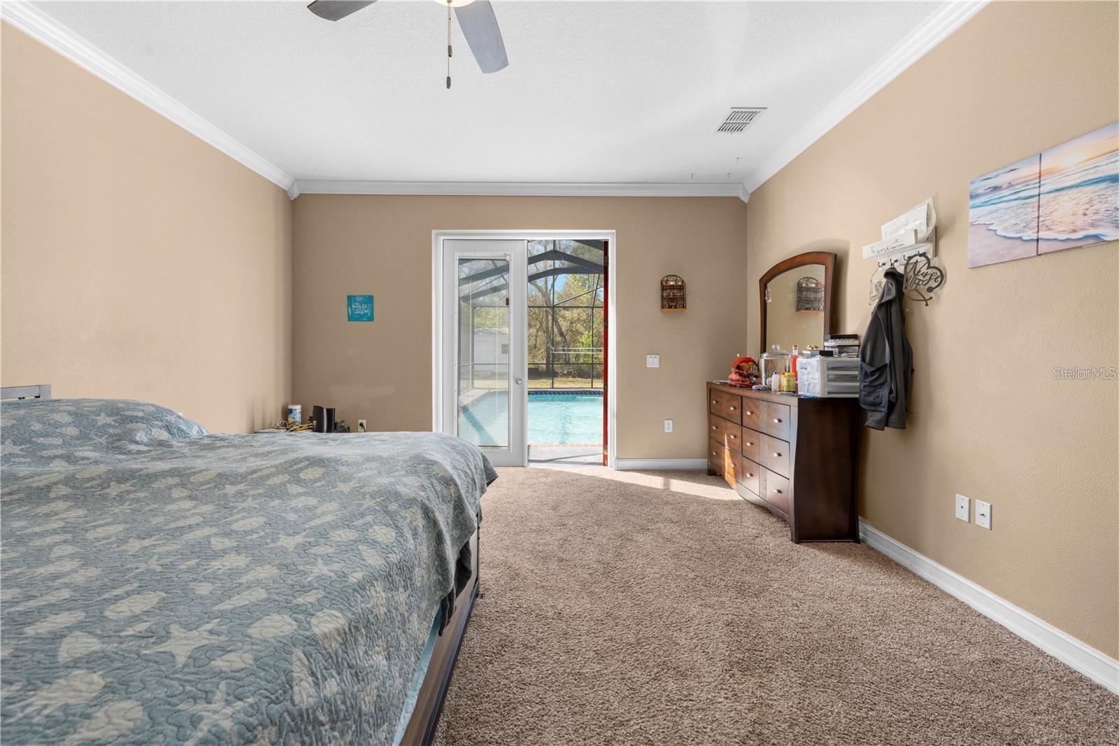 13040 Quigley Ave Property Photo 20