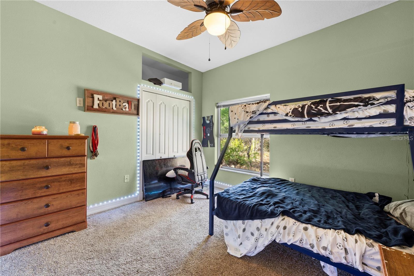 13040 Quigley Ave Property Photo 28