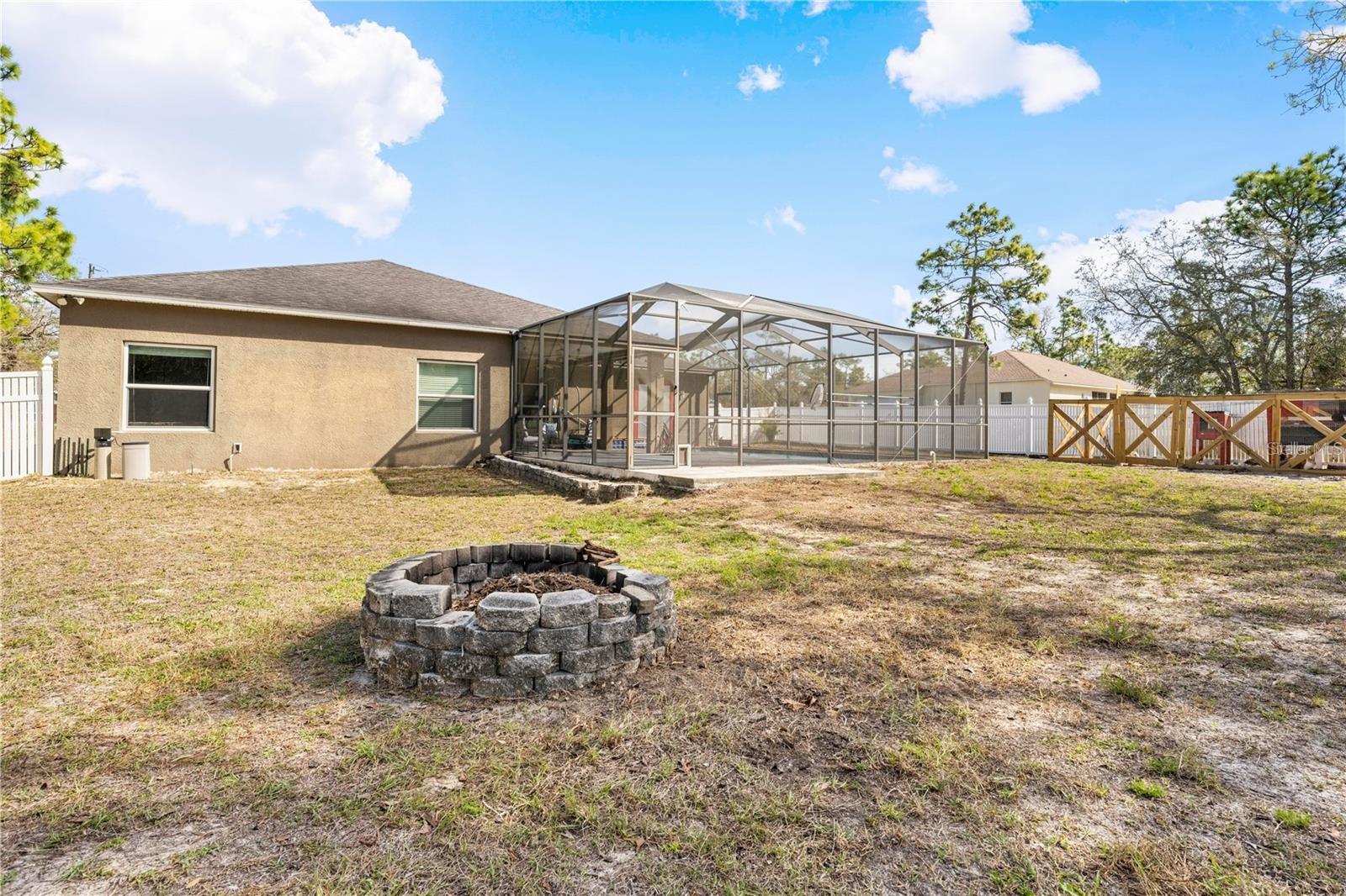 13040 Quigley Ave Property Photo 33