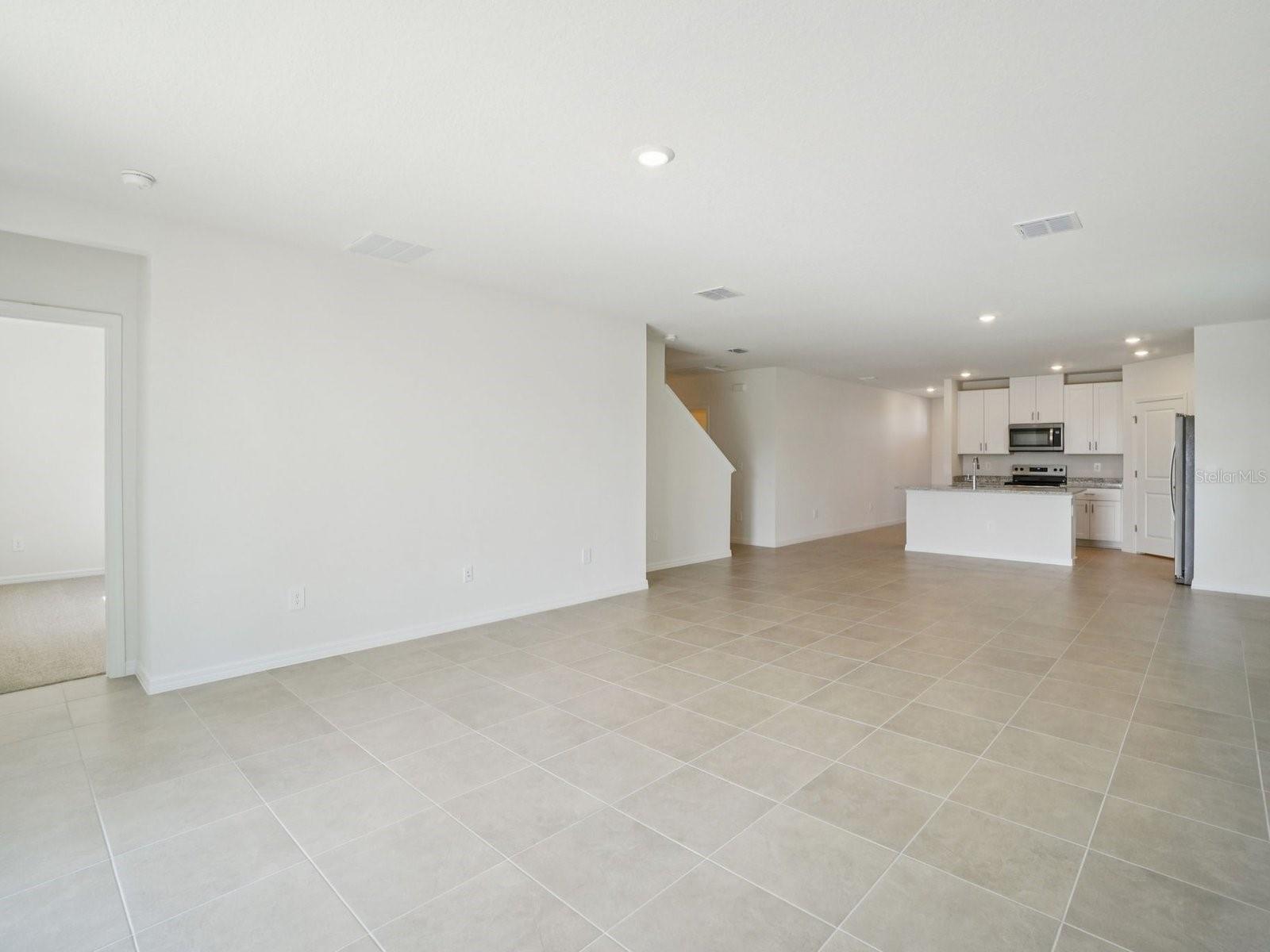 1696 Coolridge Pl Property Photo 3