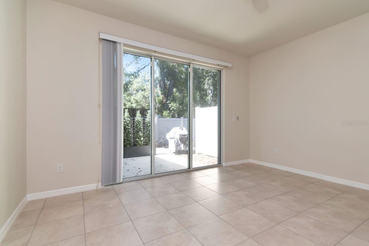 5368 Sylvester Loop Property Photo 10