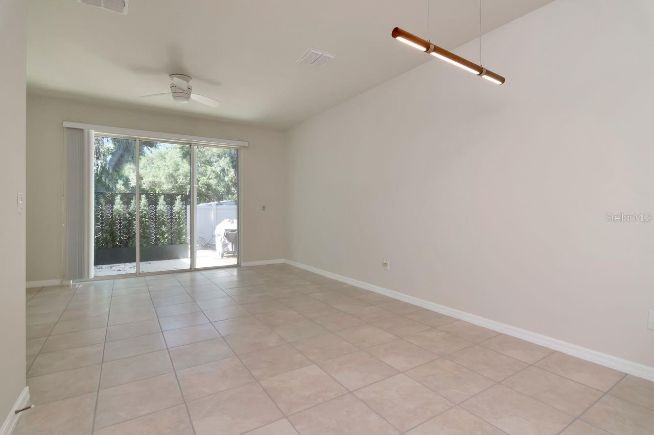 5368 Sylvester Loop Property Photo 15