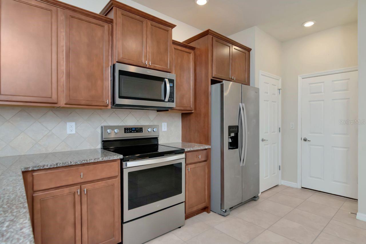 5368 Sylvester Loop Property Photo 19
