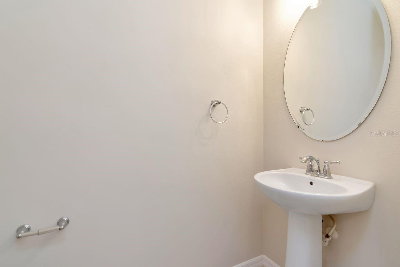 5368 Sylvester Loop Property Photo 22