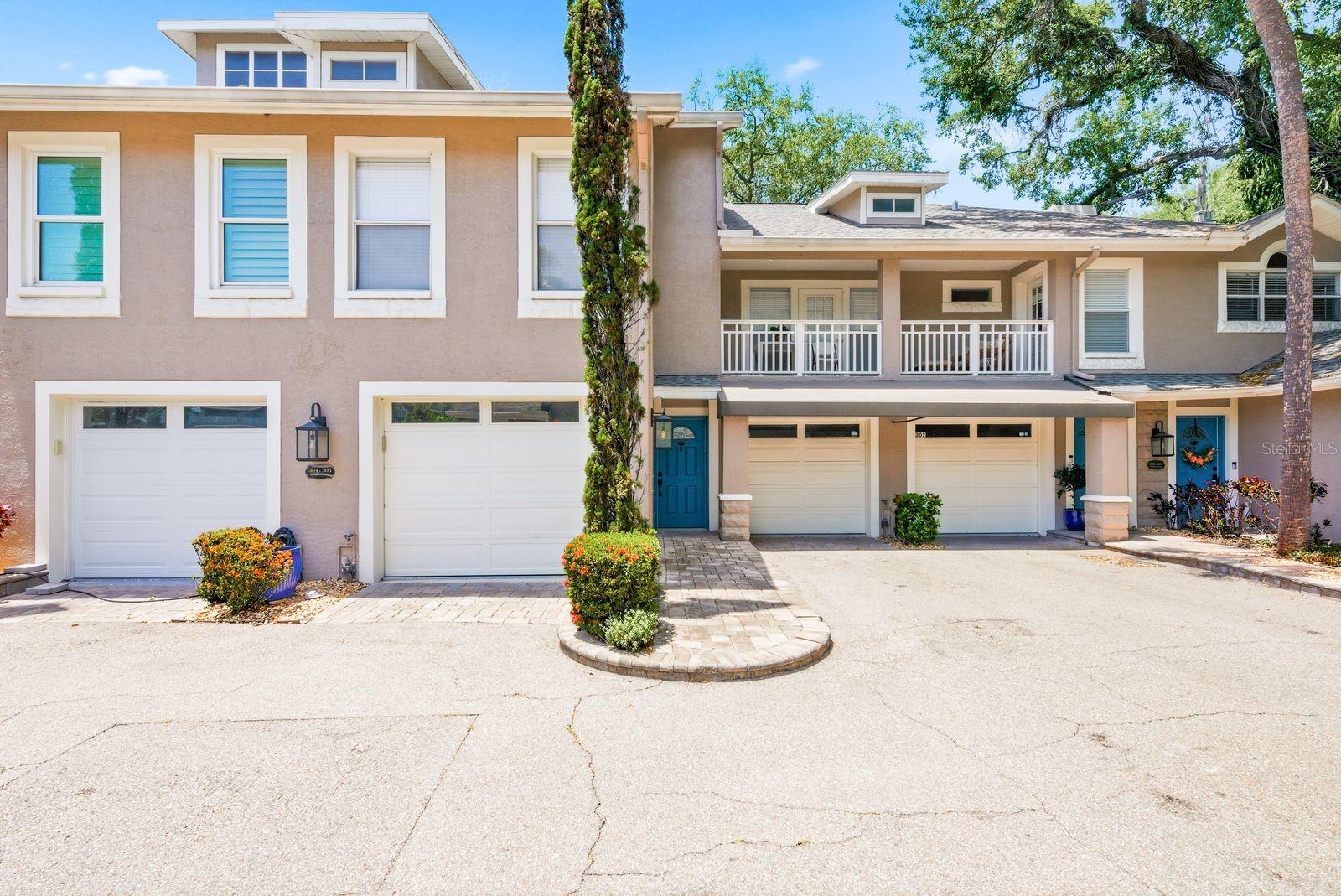 4811 Bayshore Blvd #303 Property Photo 1