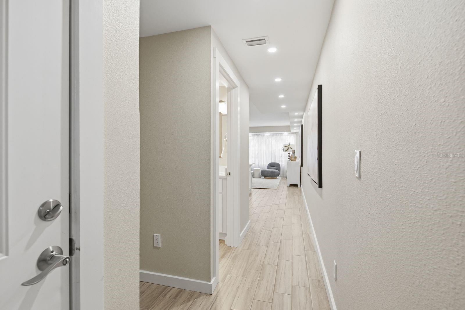 4811 Bayshore Blvd #303 Property Photo 3