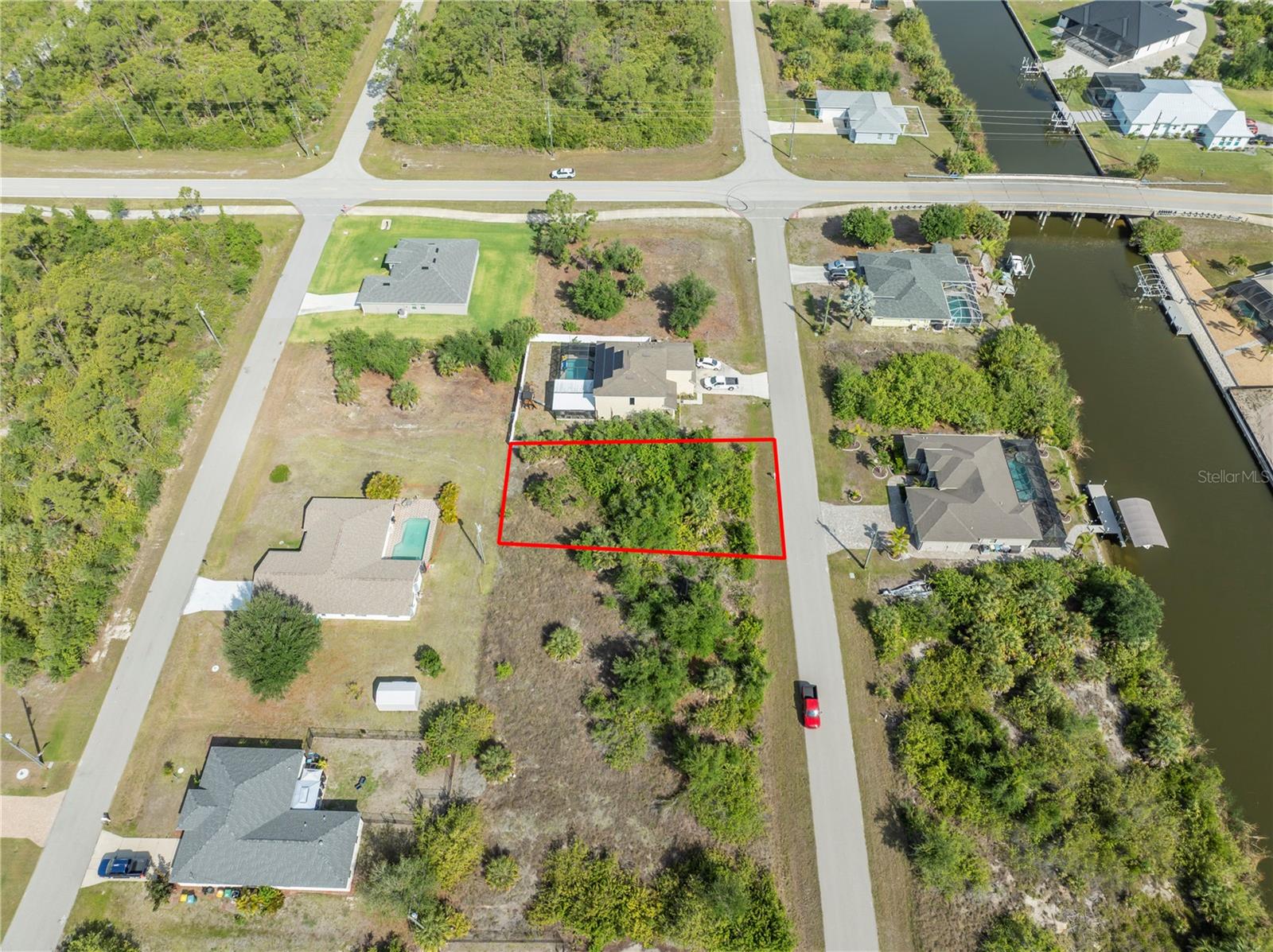 14337 Edna Cir Property Photo 5