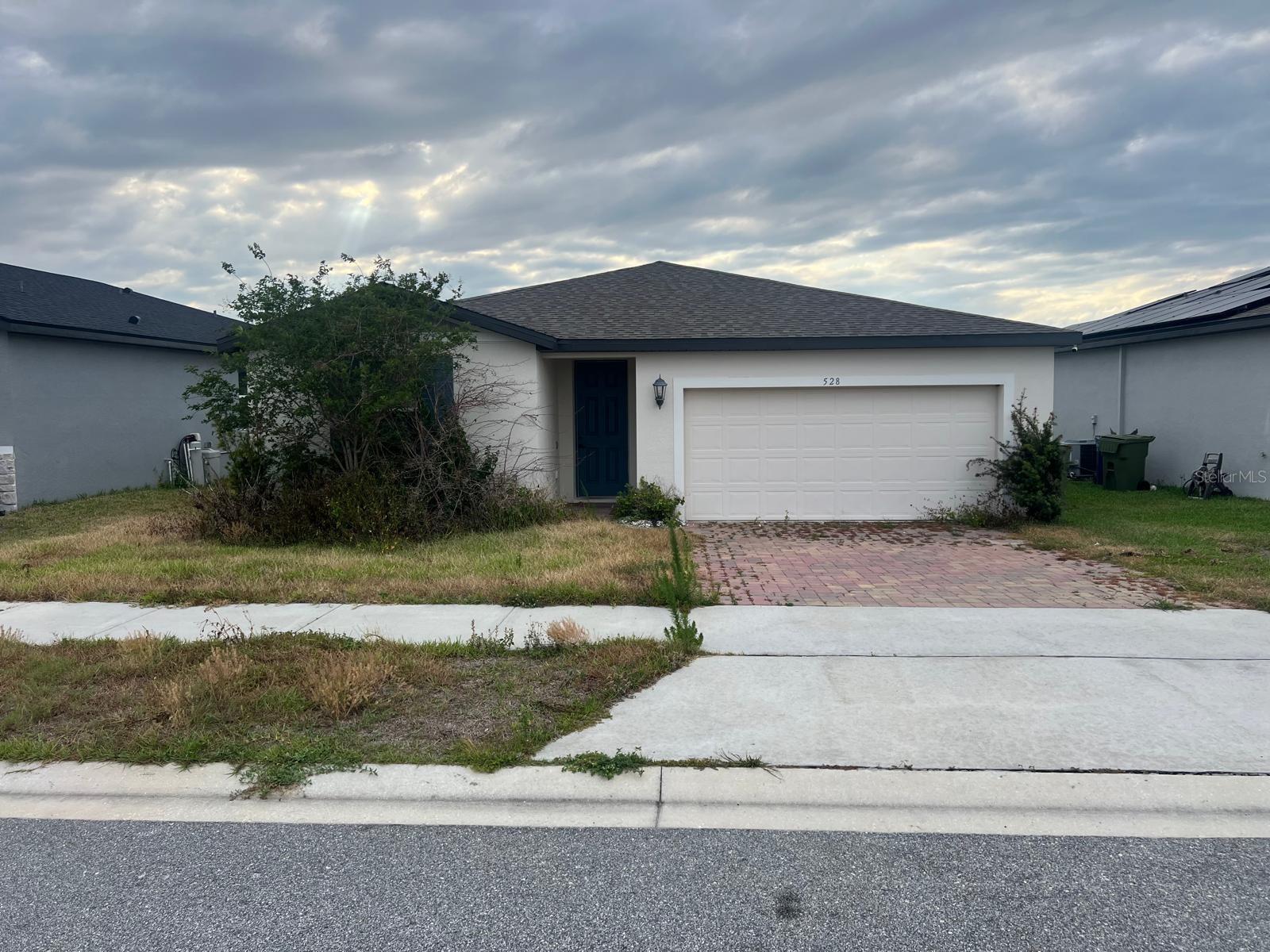 528 Mckenna Dr Property Photo