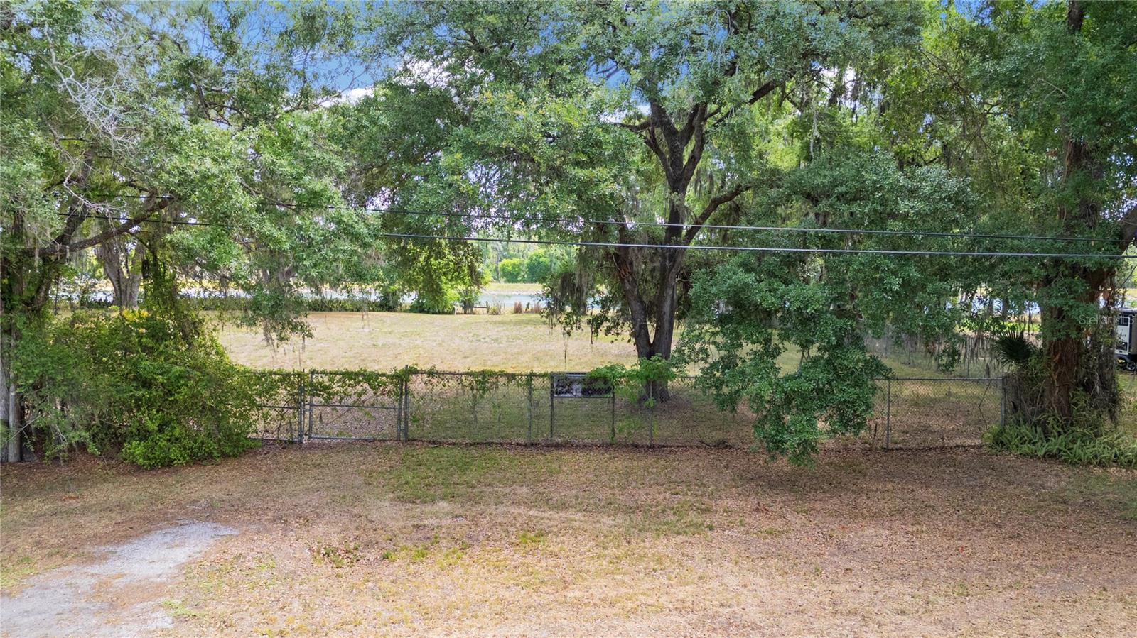 5015 Garden Ln Property Photo 14