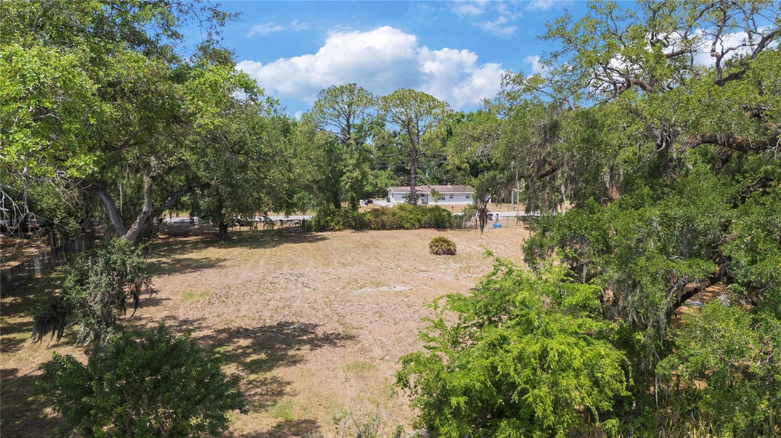 5015 Garden Ln Property Photo 18