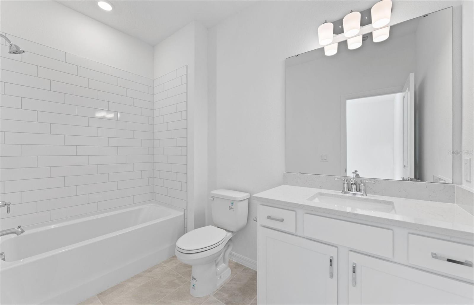 16816 Harmony River Ln Property Photo 13