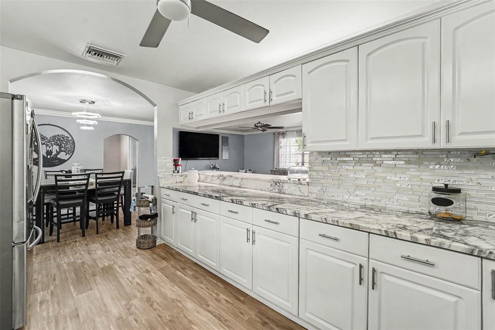 13020 Sugar Creek Blvd Property Photo 12