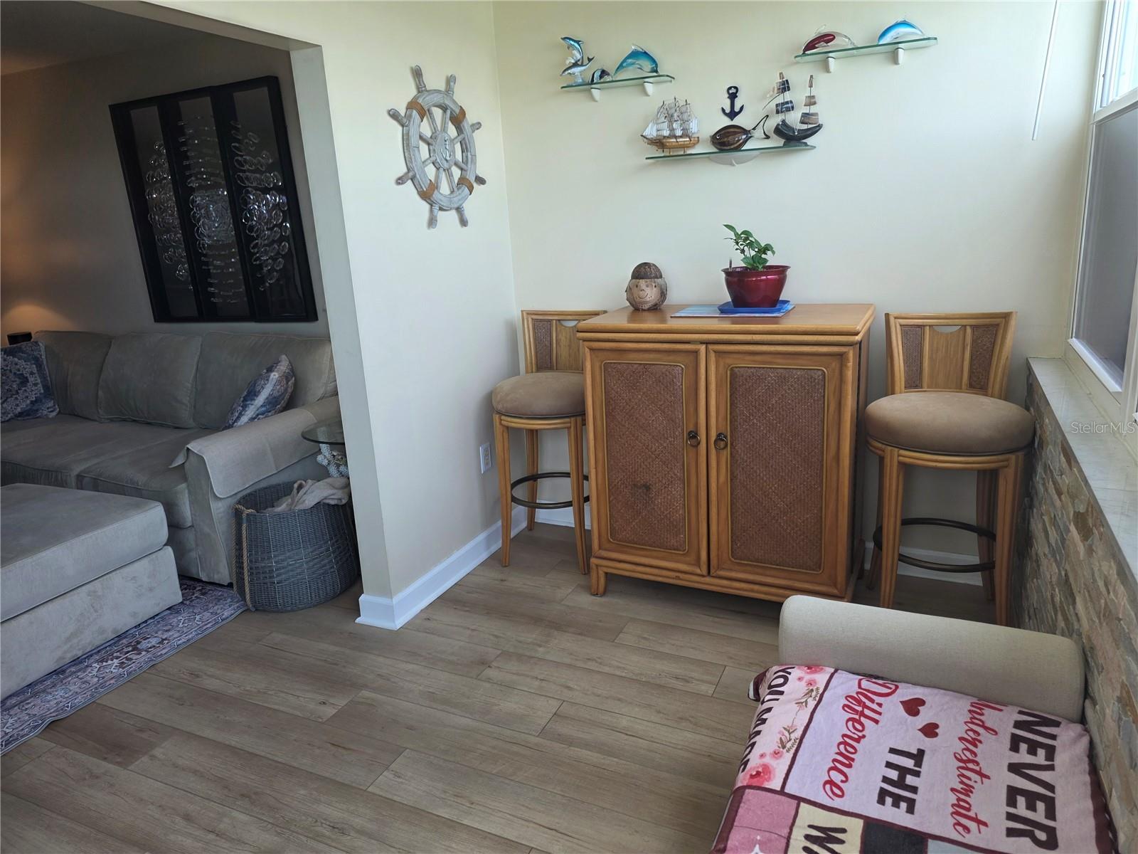 5130 Brittany Dr S #604 Property Photo 16