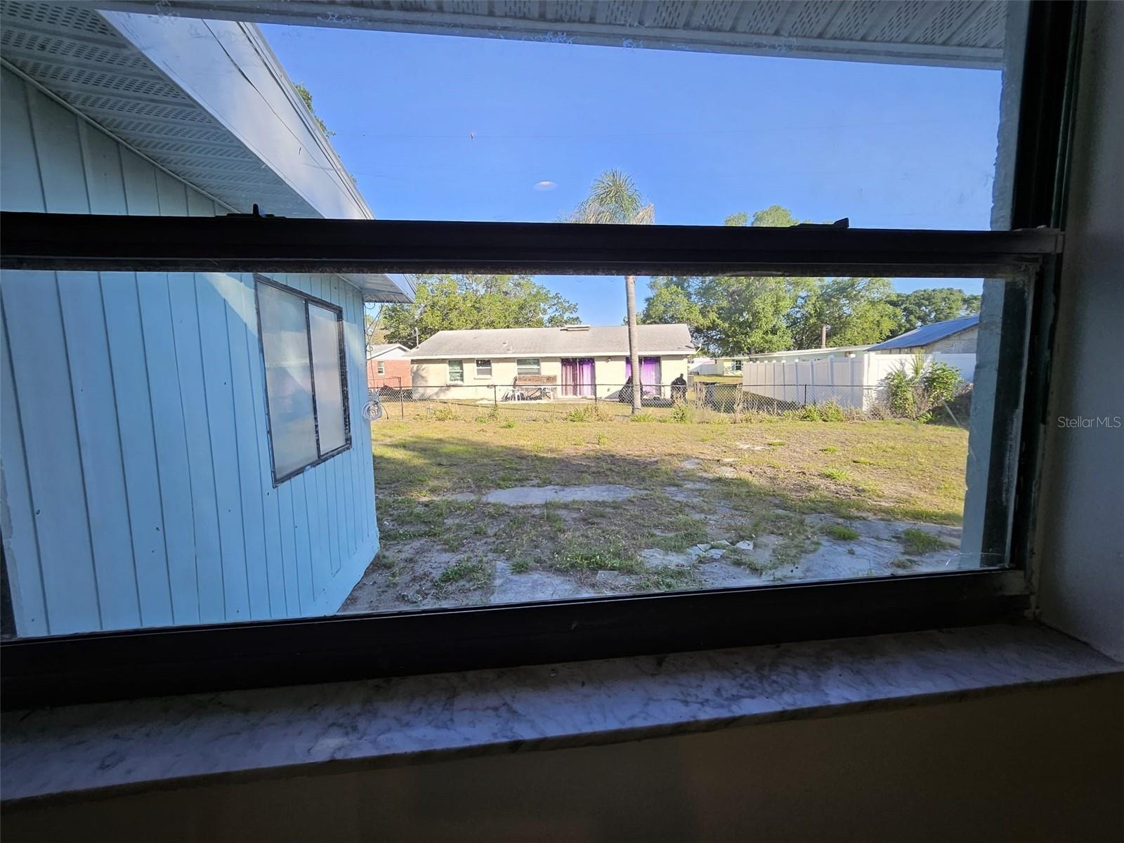 6004 Fortune Pl Property Photo 2