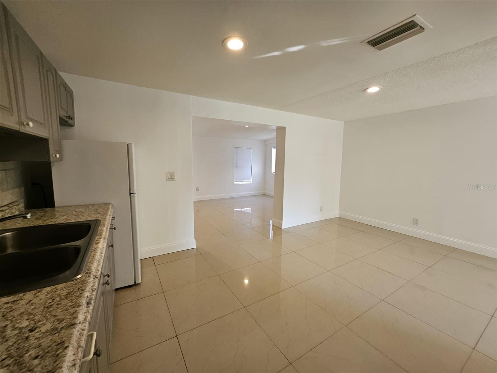 6004 Fortune Pl Property Photo 13