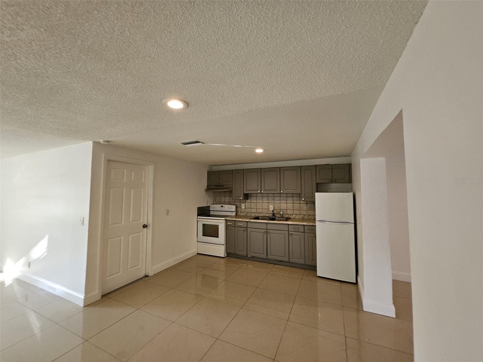 6004 Fortune Pl Property Photo 16