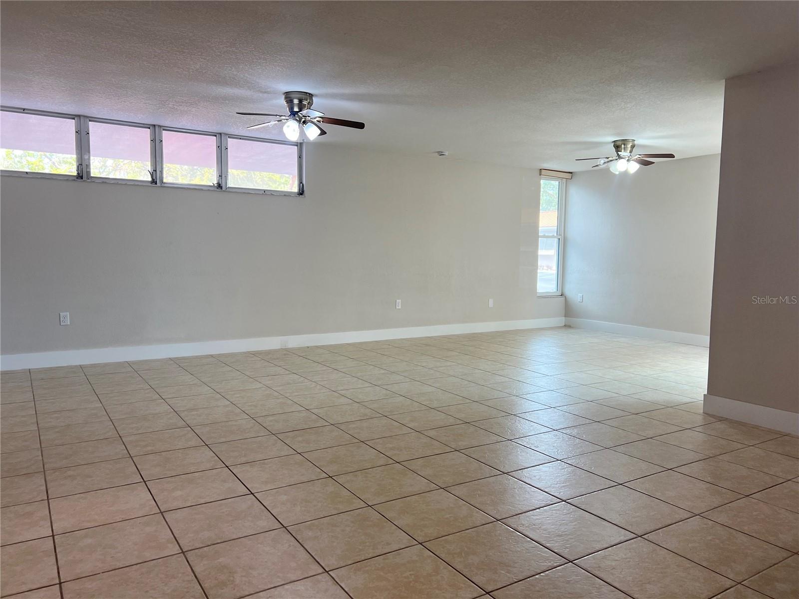 632 Edgewater Dr #139 Property Photo 12