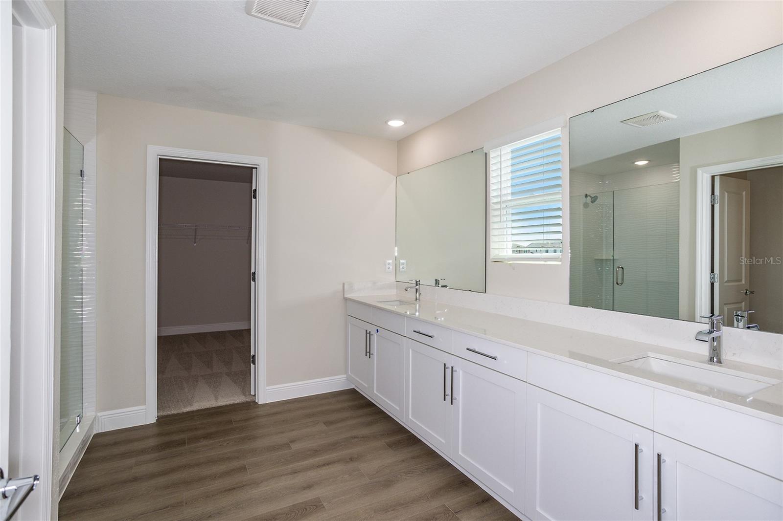 9886 Annunciation Dr Property Photo 7