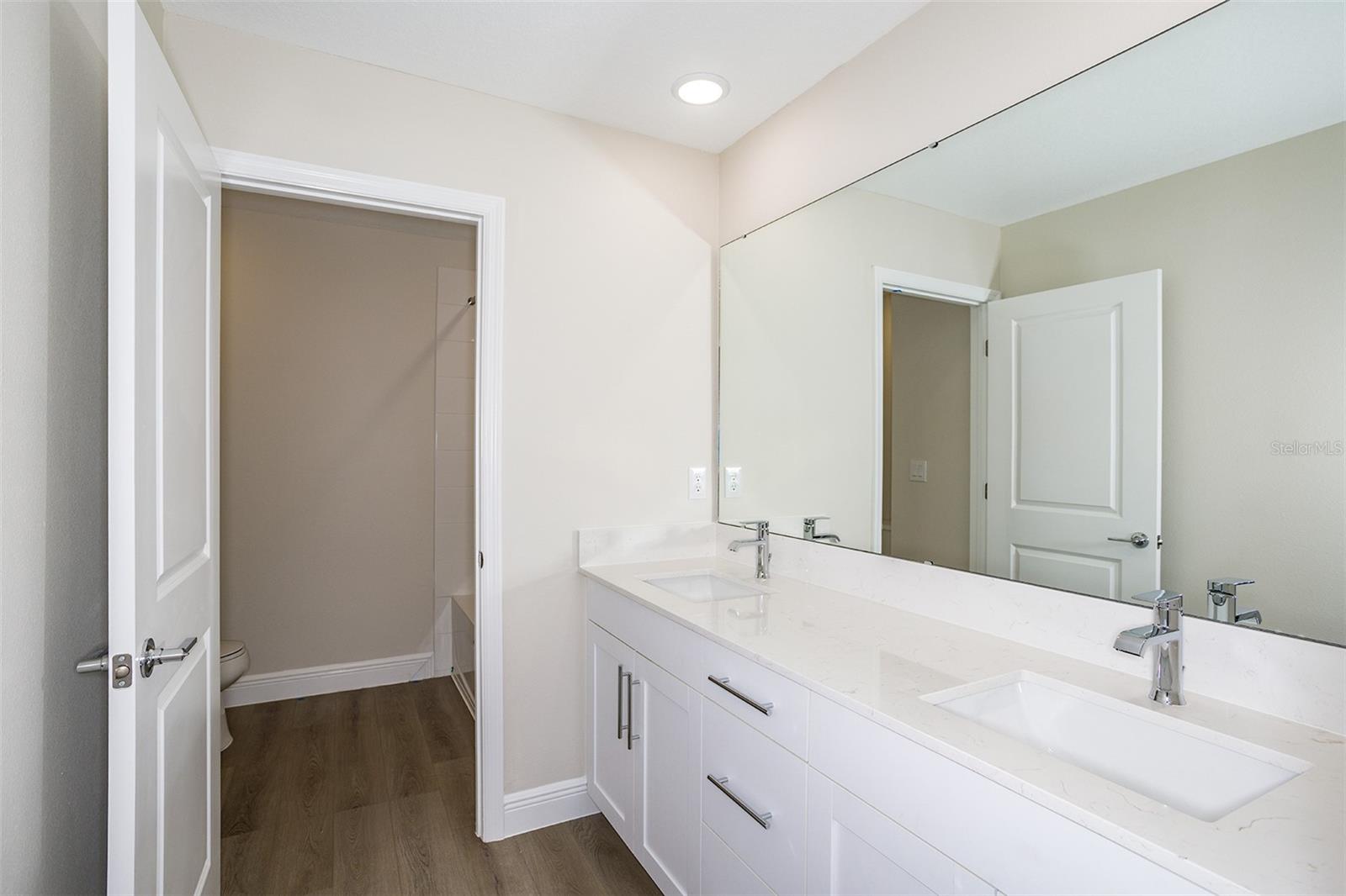 9886 Annunciation Dr Property Photo 16