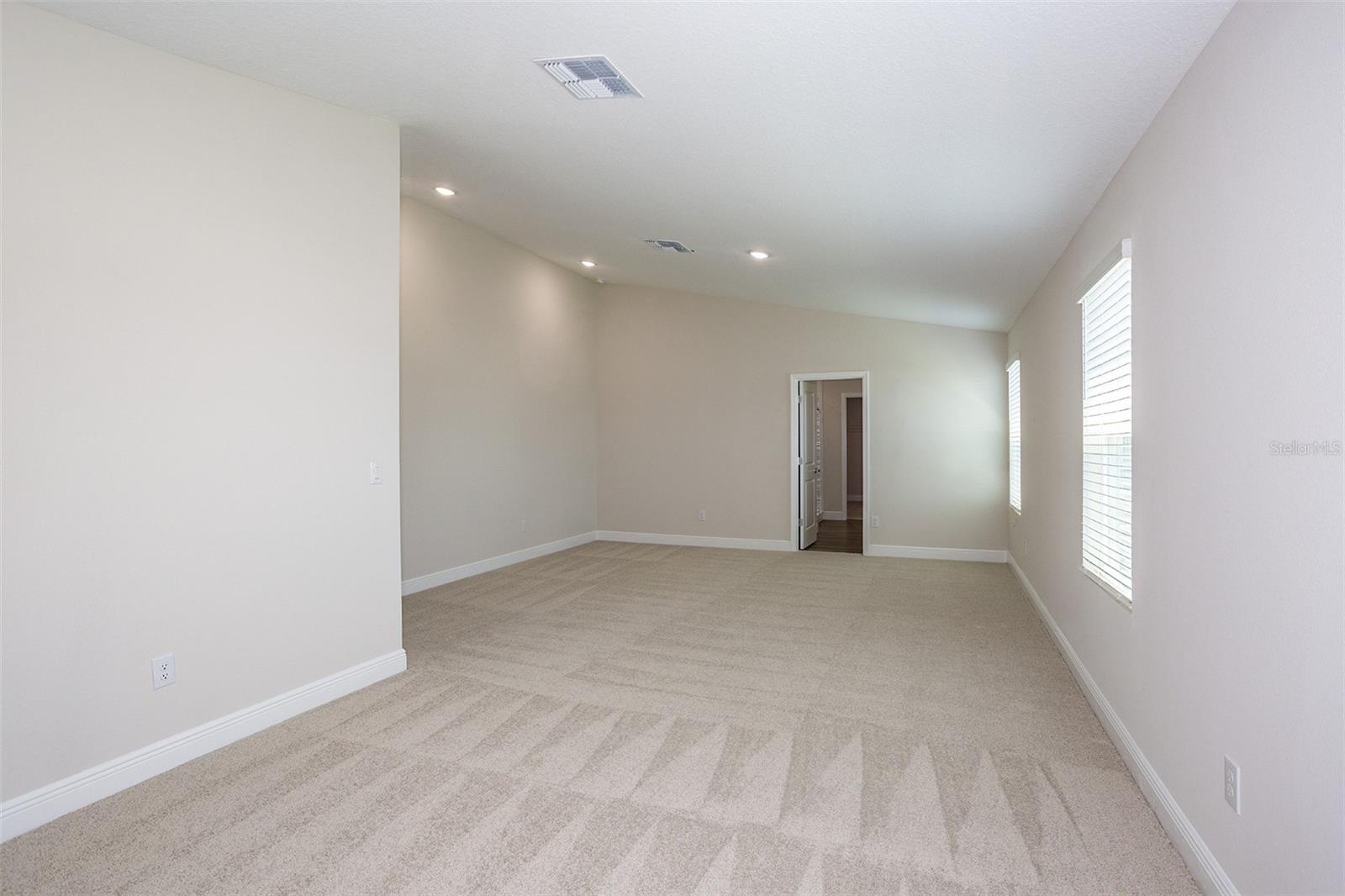 9886 Annunciation Dr Property Photo 23