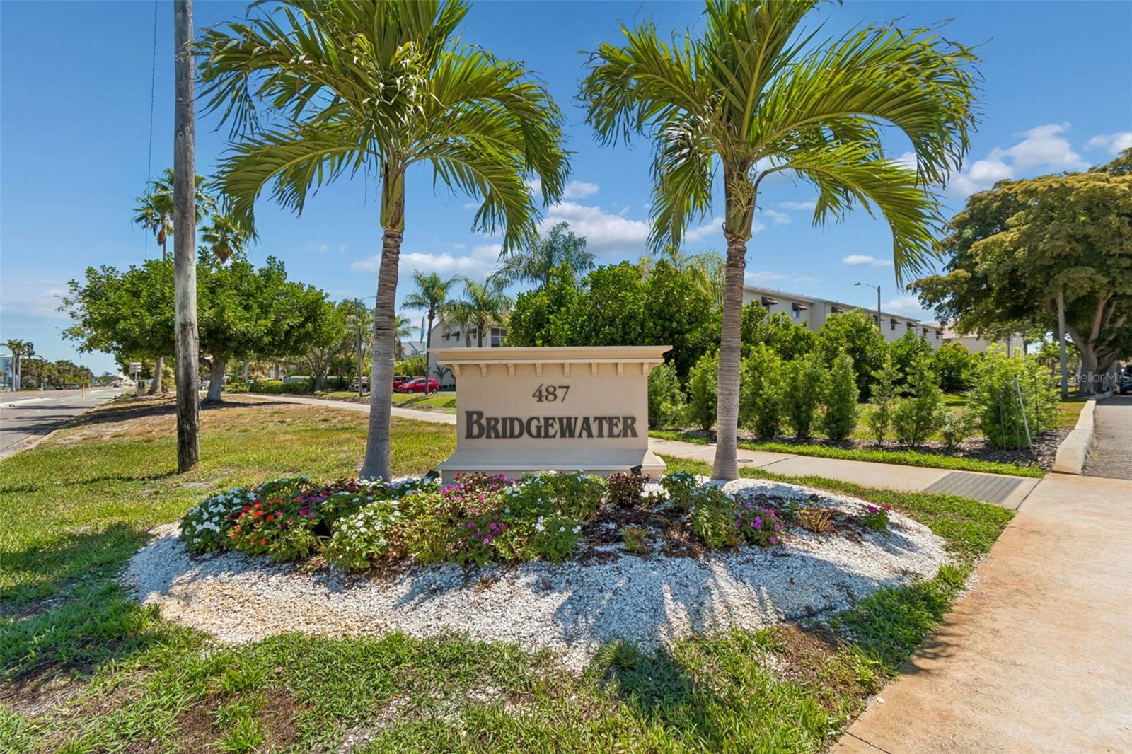 487 PINELLAS BAYWAY S #207