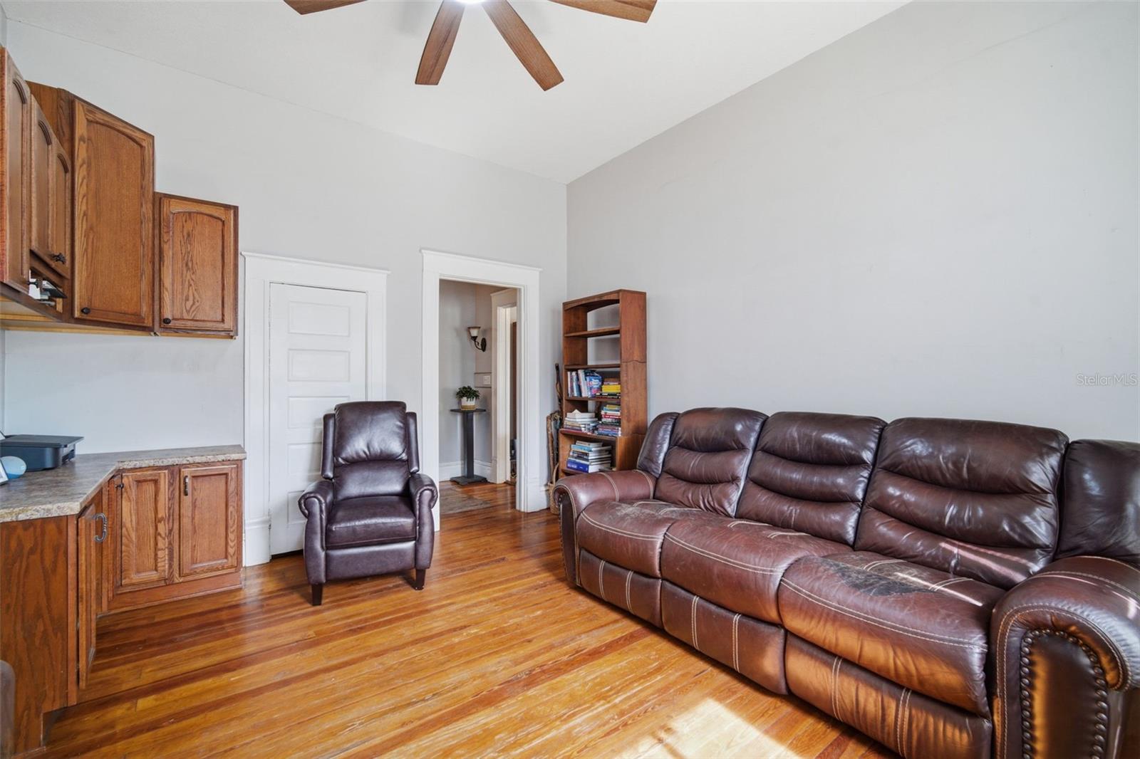 1201 W Reynolds St Property Photo 32