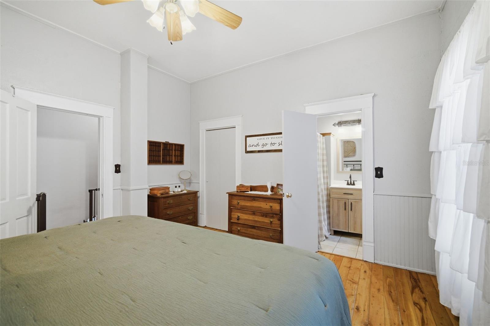 1201 W Reynolds St Property Photo 36