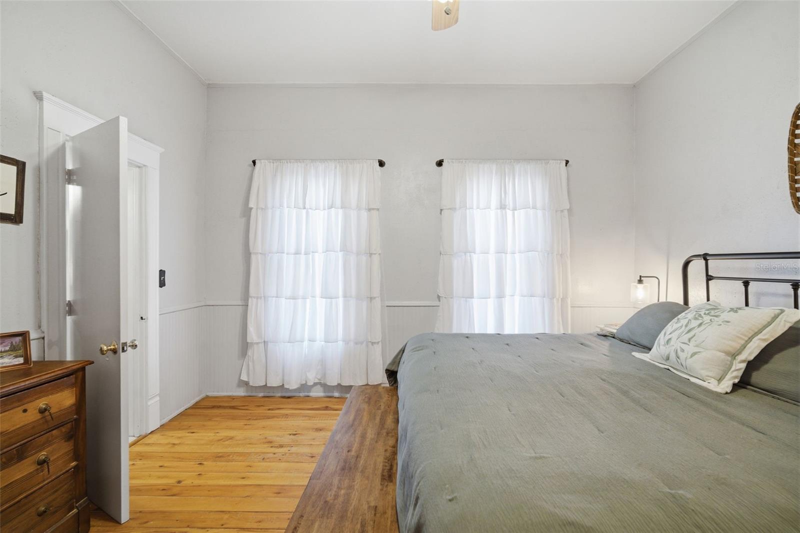 1201 W Reynolds St Property Photo 38