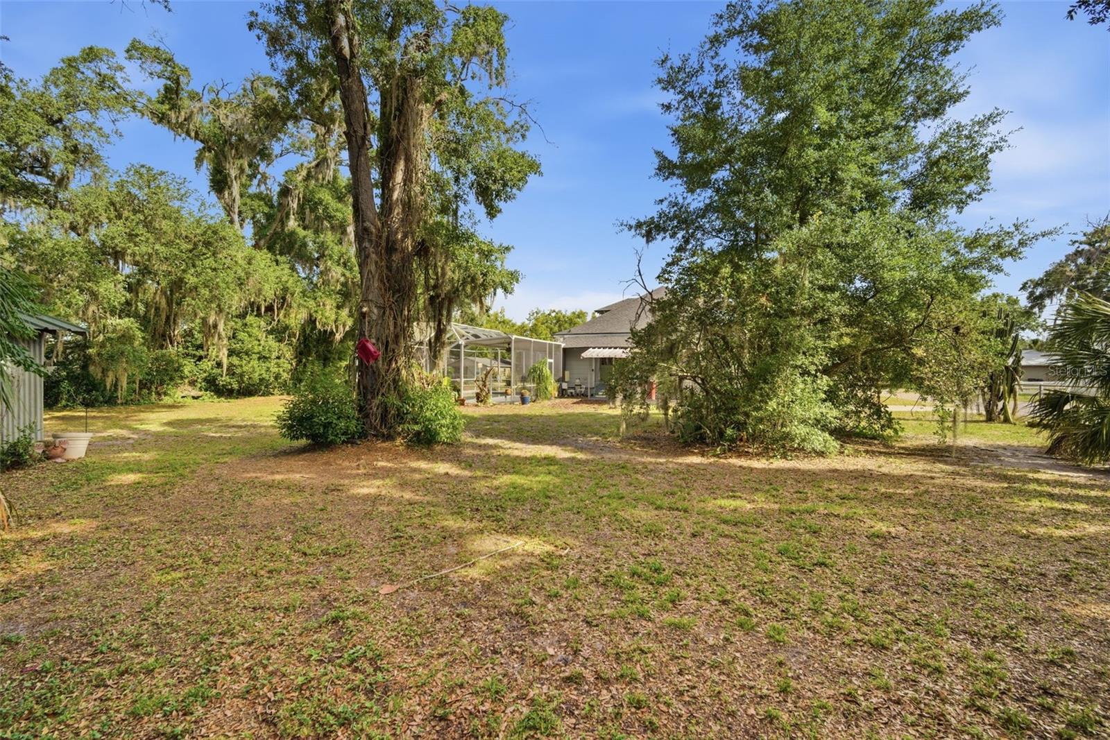 1201 W Reynolds St Property Photo 75