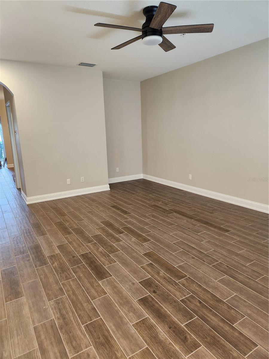 3909 45th Ter W #106 Property Photo 7