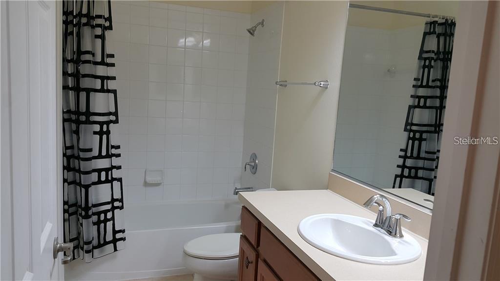3909 45th Ter W #106 Property Photo 10