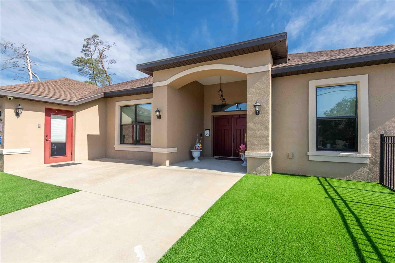 TB8505564 Property Photo 4